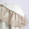 Плед для новорожденных Лапки с бежевым кружевом фото 5 &mdash; MamaEmma.ru