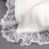 Вязаный конверт одеяло теплый с кружевом и лента-бант фото 2 &mdash; MamaEmma.ru