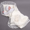 Вязаный конверт одеяло теплый с кружевом и лента-бант фото 1 &mdash; MamaEmma.ru